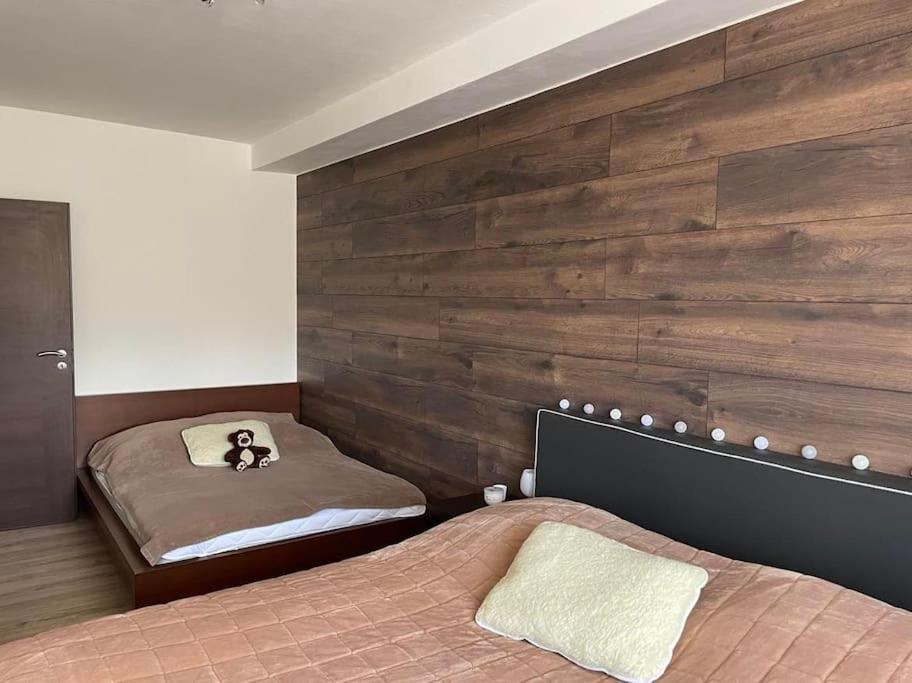 Apartman S Nadhernym Vyhladom Na Tatry Veľký Slavkov Exterior foto